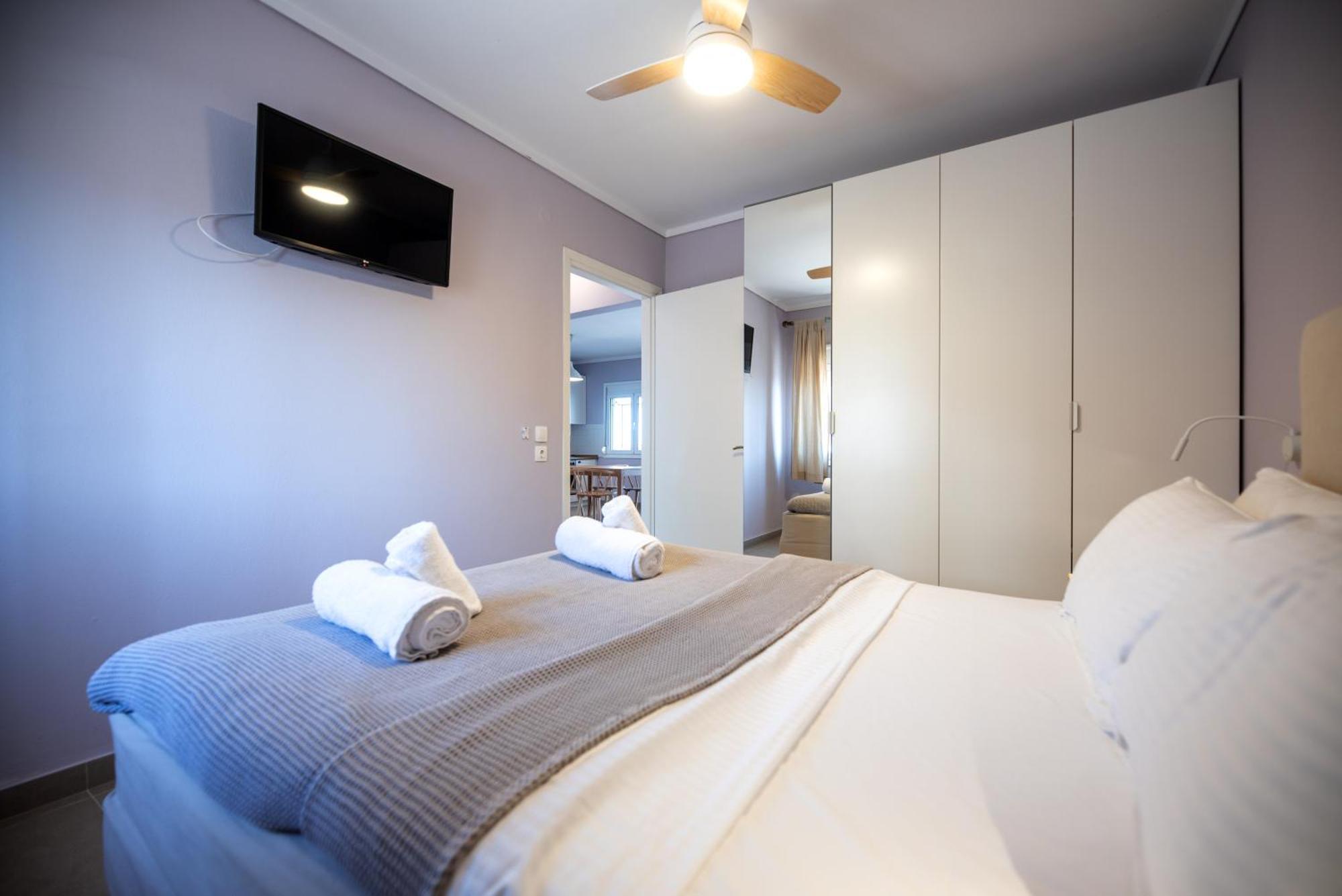 Thea Suites Potidea Nea Poteidaia Habitación foto