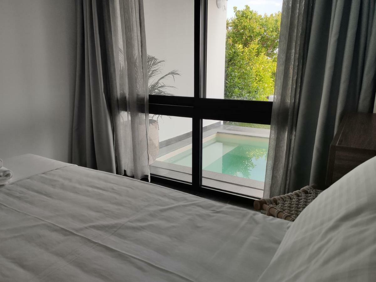 Thea Suites Potidea Nea Poteidaia Exterior foto