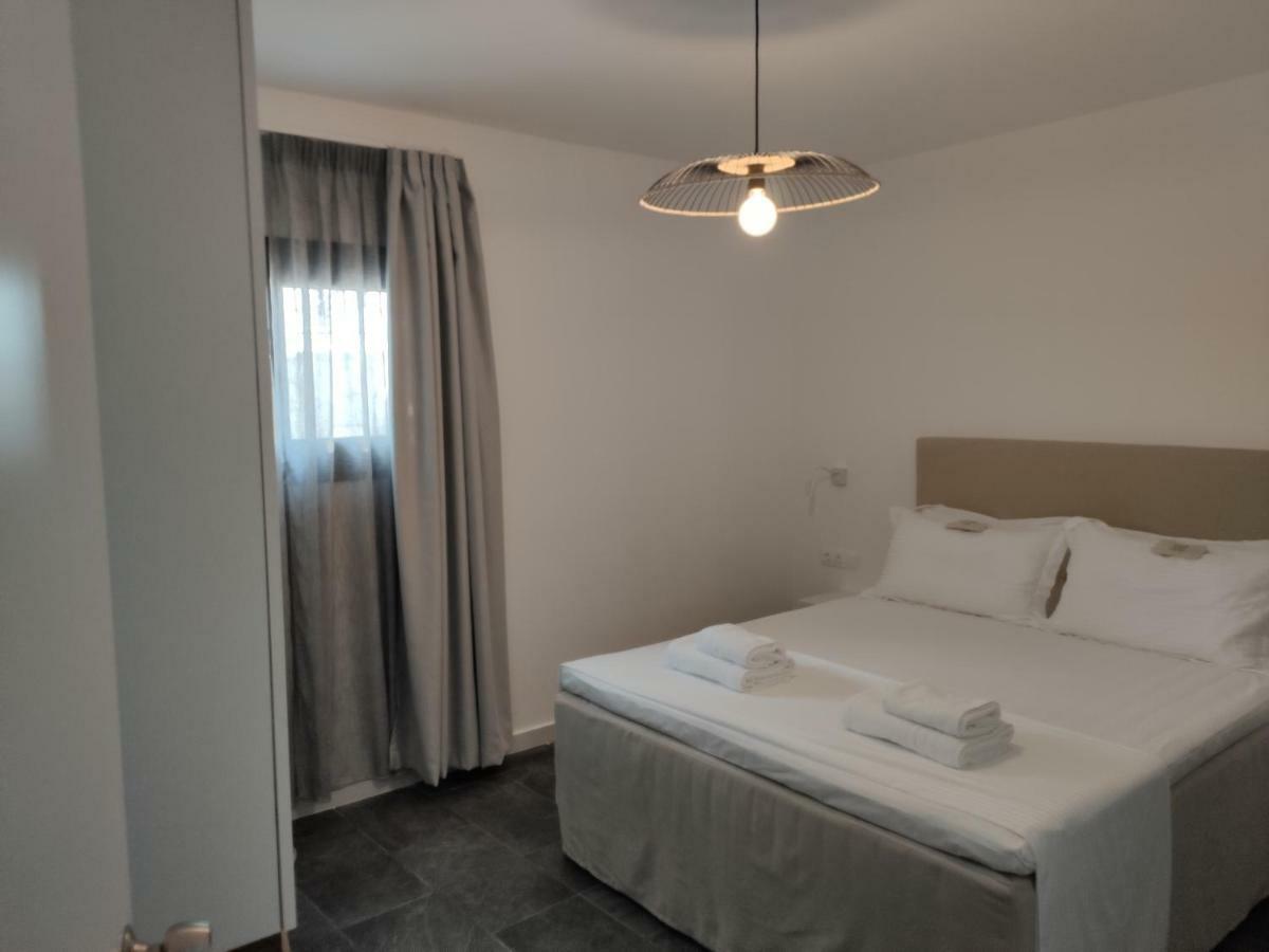 Thea Suites Potidea Nea Poteidaia Exterior foto