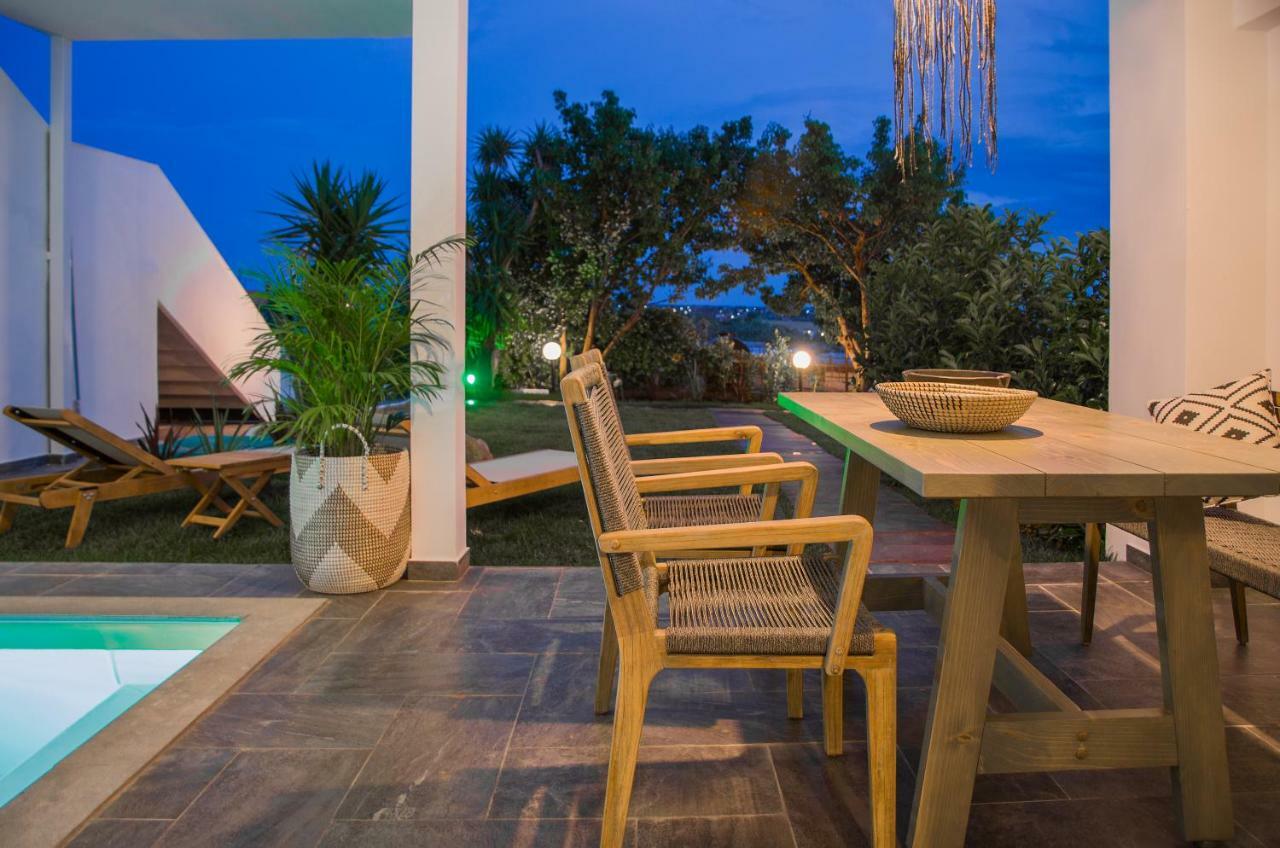 Thea Suites Potidea Nea Poteidaia Exterior foto