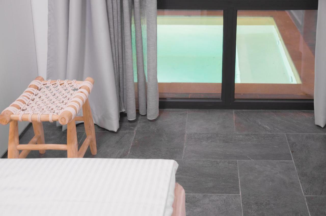 Thea Suites Potidea Nea Poteidaia Exterior foto